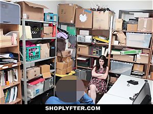 Shoplyfter - A rigid pound penalty For Rebelious teen